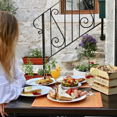Heritage Palace Varos - Mag Quaint & Elegant Boutique Hotels Split Exterior foto
