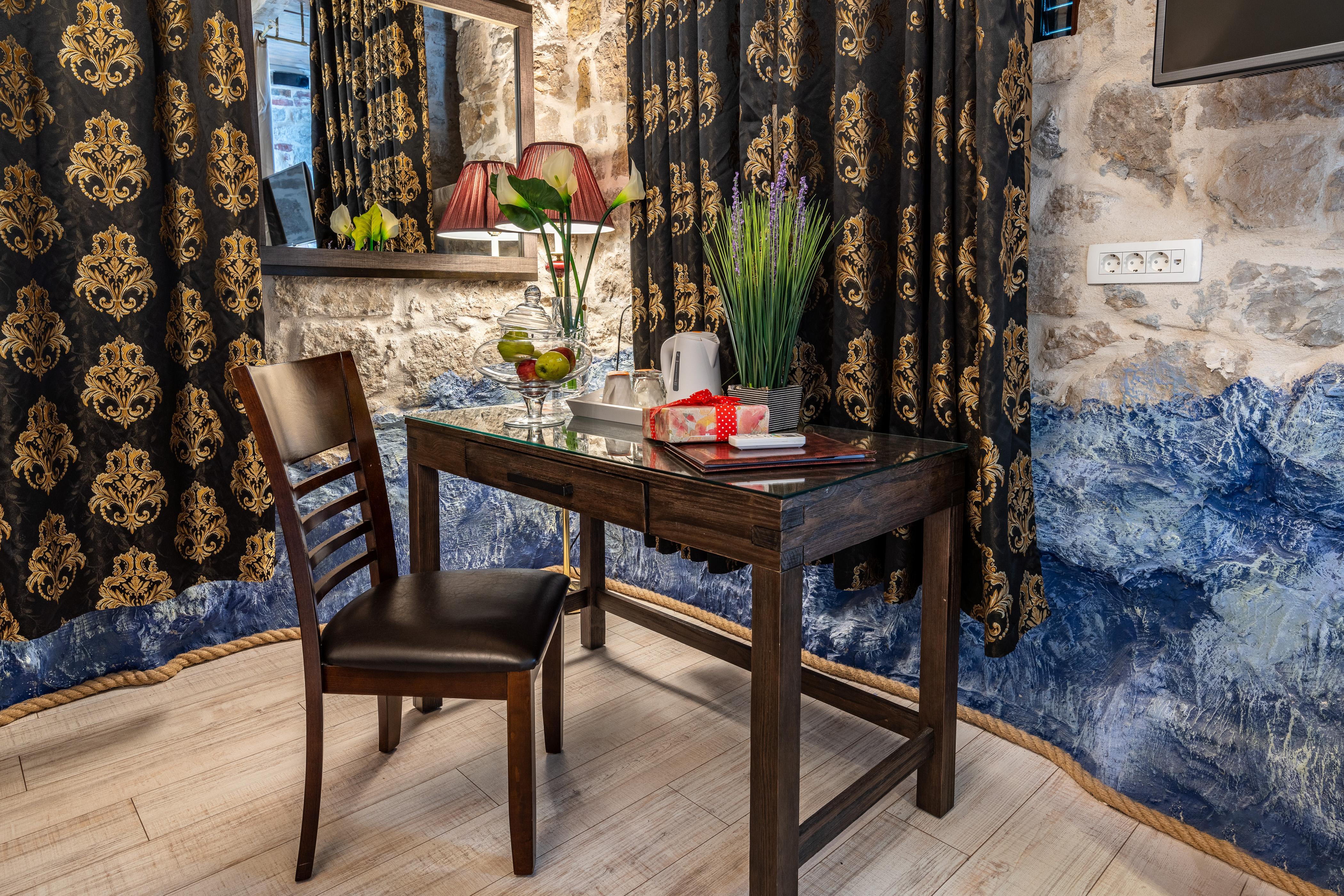 Heritage Palace Varos - Mag Quaint & Elegant Boutique Hotels Split Exterior foto