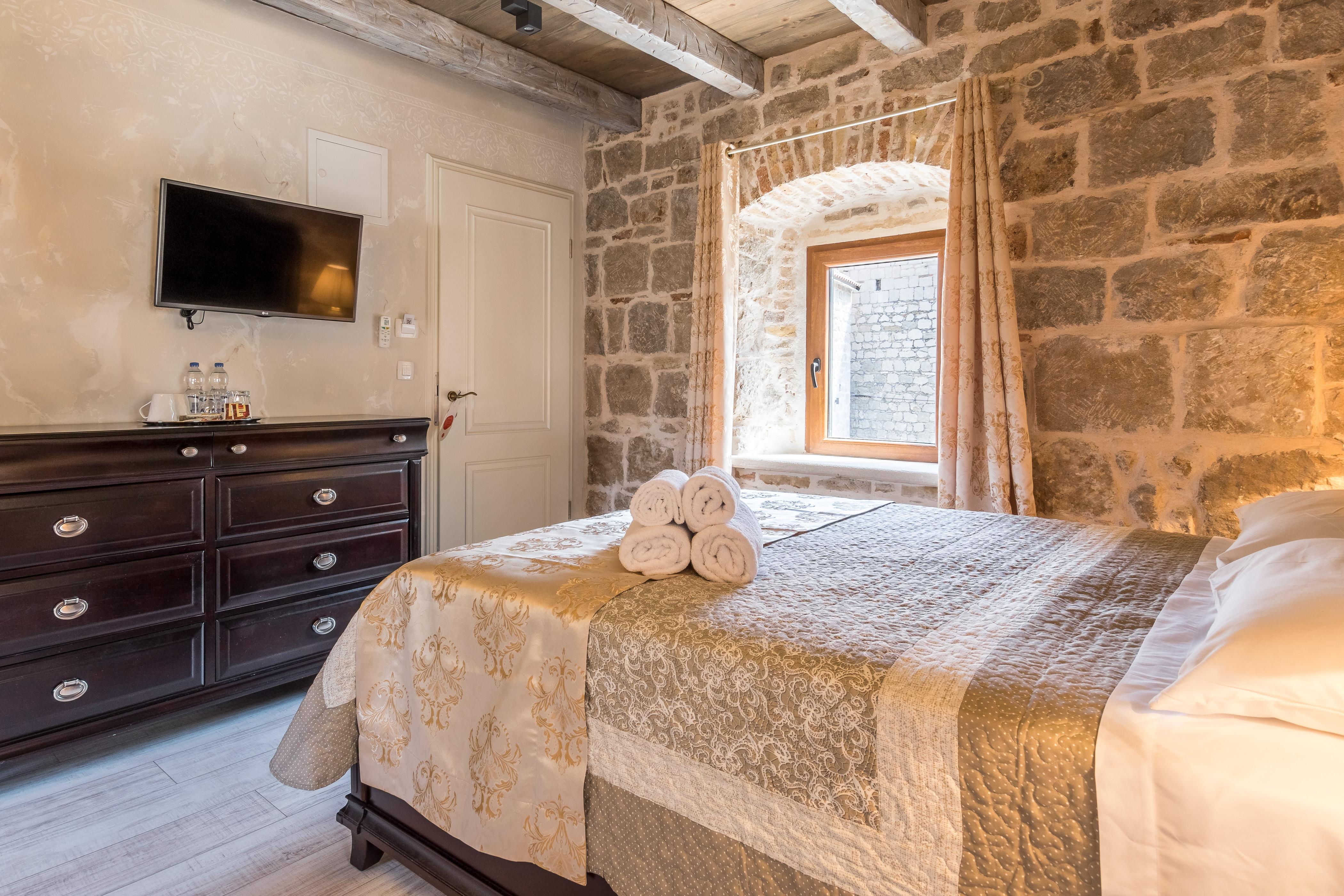 Heritage Palace Varos - Mag Quaint & Elegant Boutique Hotels Split Exterior foto