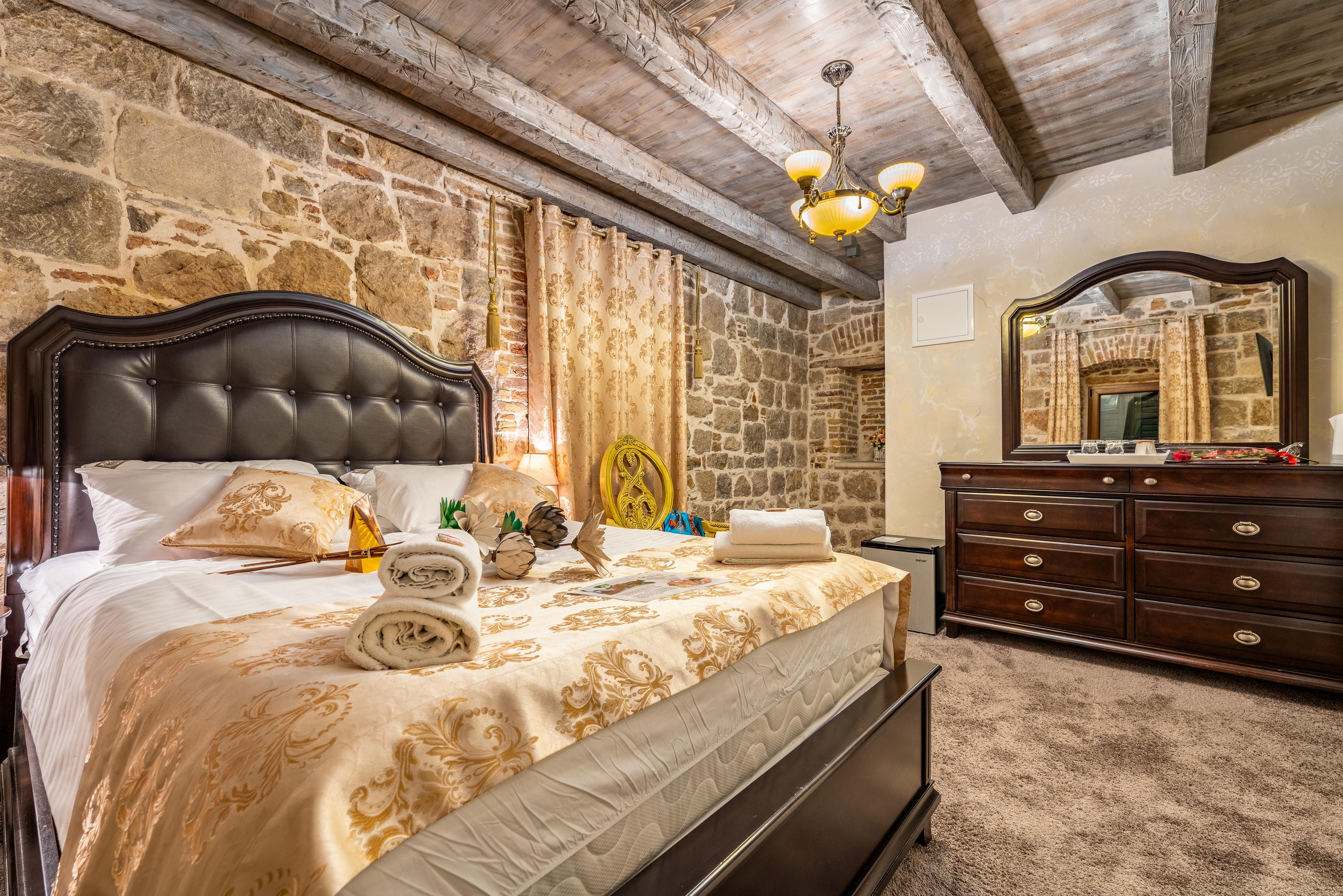 Heritage Palace Varos - Mag Quaint & Elegant Boutique Hotels Split Exterior foto