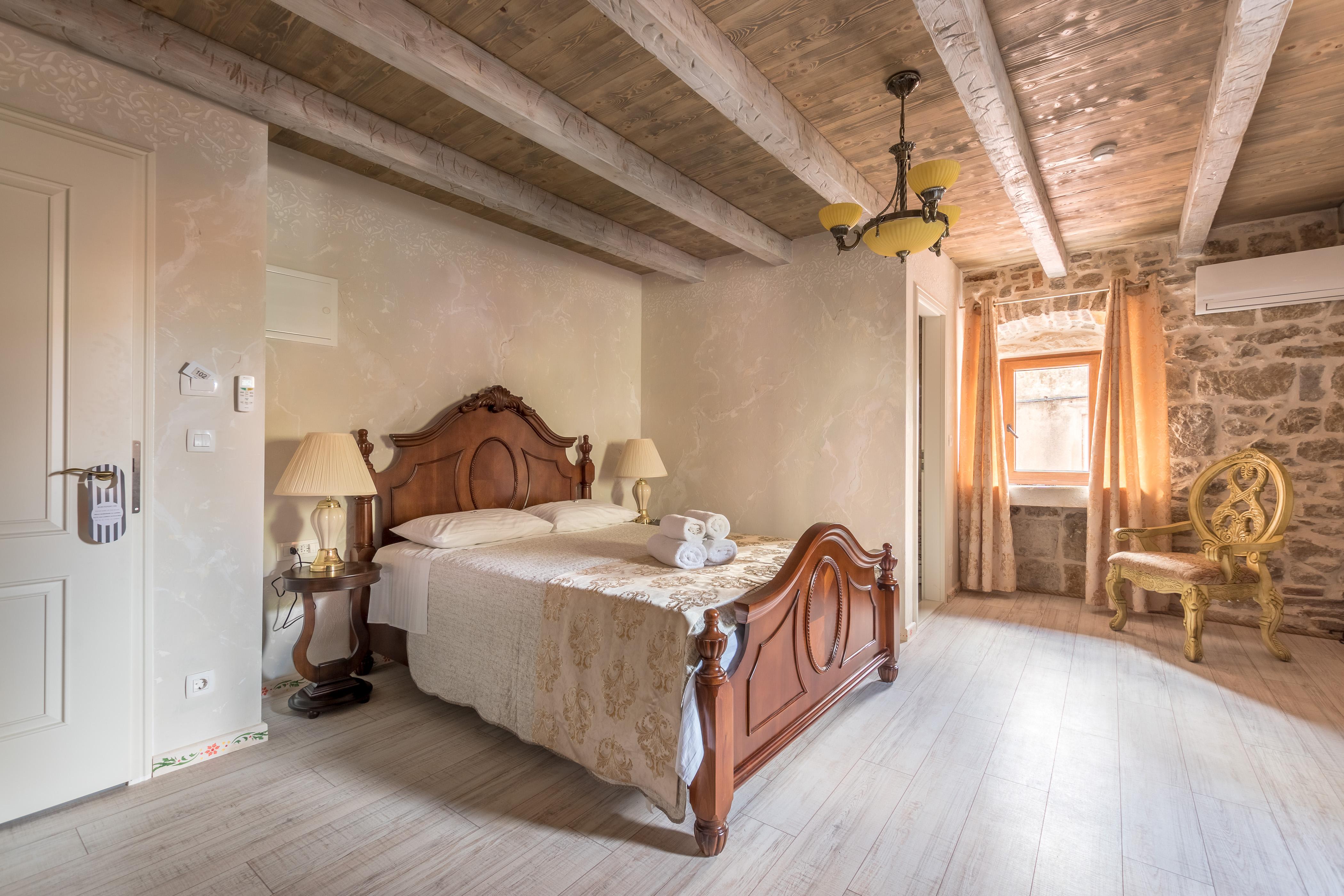 Heritage Palace Varos - Mag Quaint & Elegant Boutique Hotels Split Exterior foto